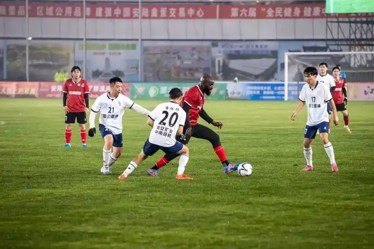 阿根廷甲级联赛：圣洛伦索 VS 博卡青年